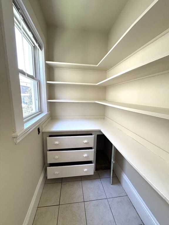 Building Photo - 20 Hunnewell Ave