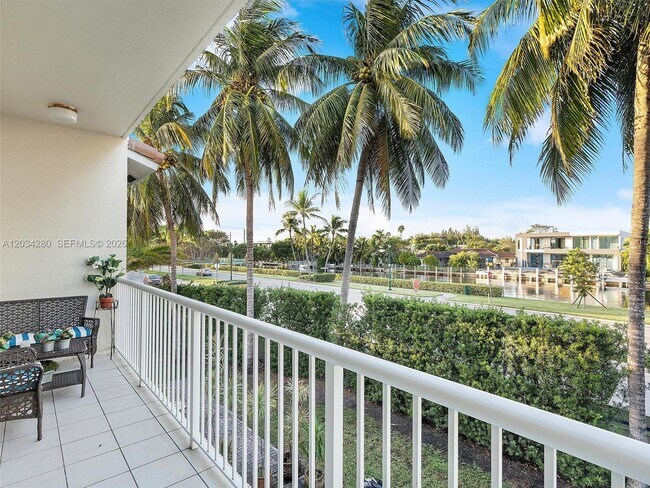 Building Photo - 21399 Marina Cove Cir