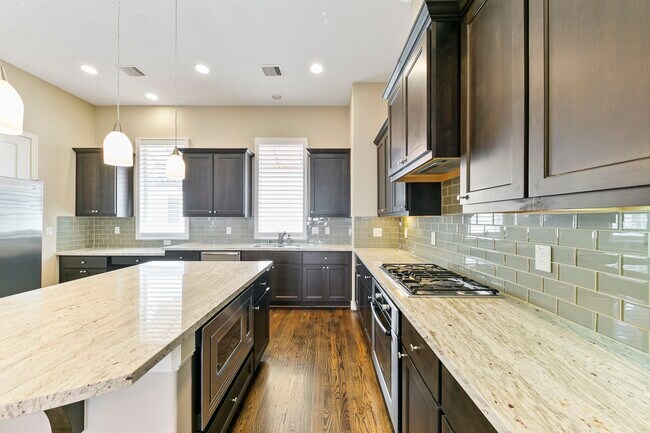 Building Photo - 4205 Feagan St