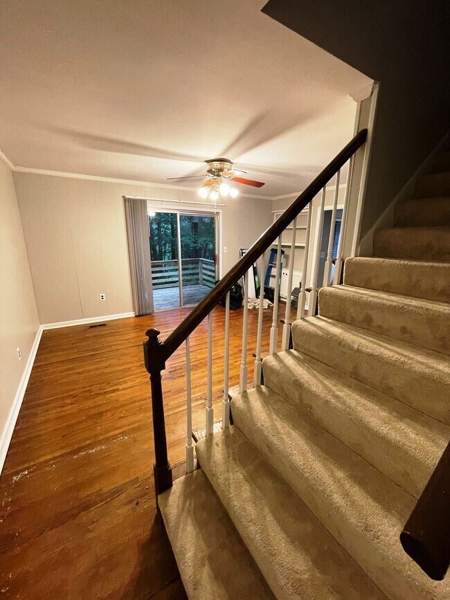 Building Photo - 4301 Little River Rd