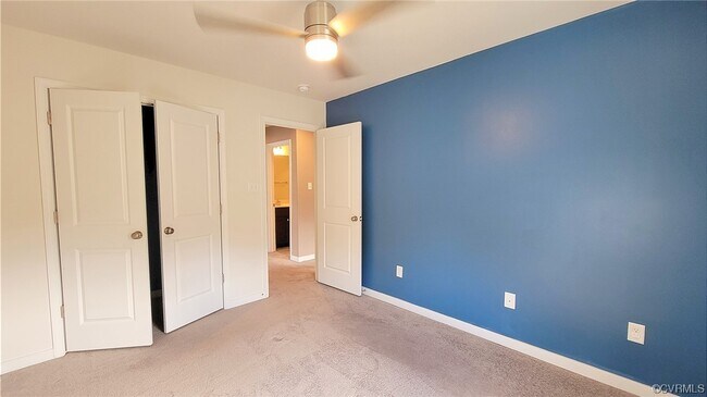 Building Photo - 1940 Walmart Way