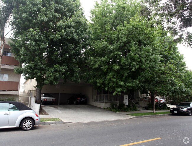 Building Photo - 1666 Federal Ave