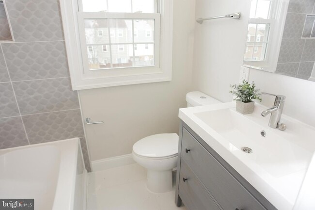 Building Photo - 12307 Chesterton Dr