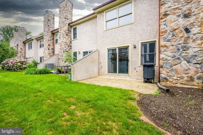 Building Photo - 77 Bunker Hill Ct