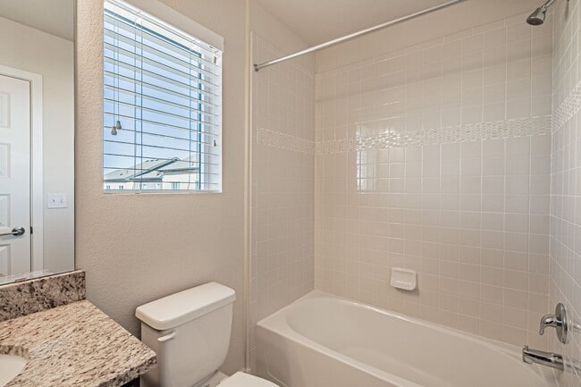 Building Photo - Modern 2BD, 2.5BA Broomfield Townhome with...