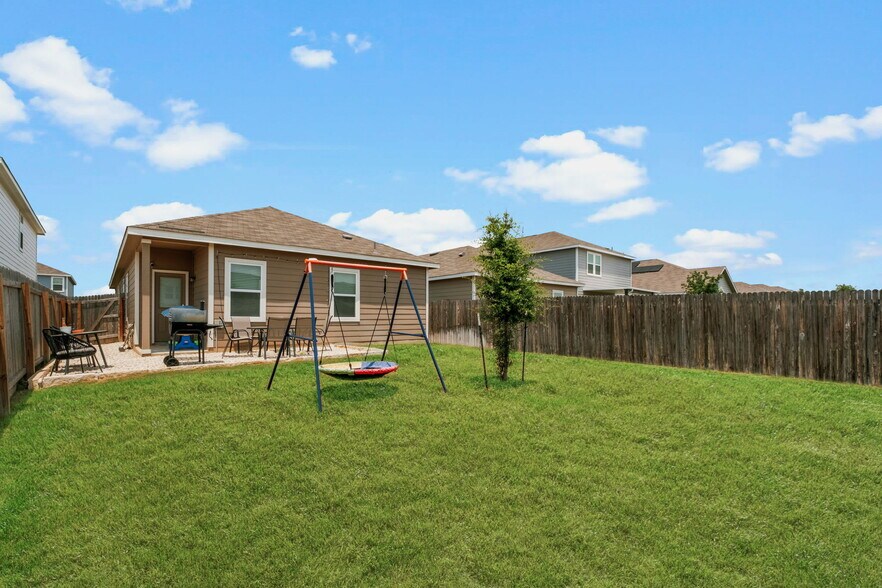 Building Photo - 12815 Cygnus