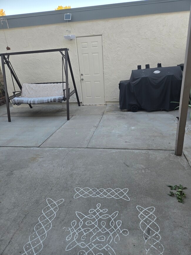 Building Photo - 11459 Shippigan Way