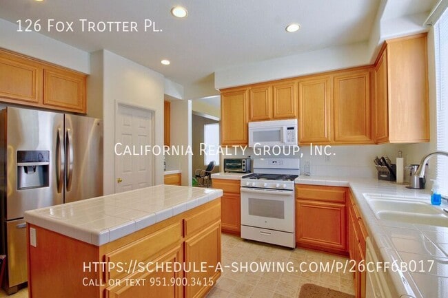 Building Photo - 126 Fox Trotter Pl