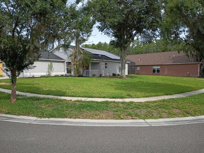 Building Photo - 30936 Burleigh Dr