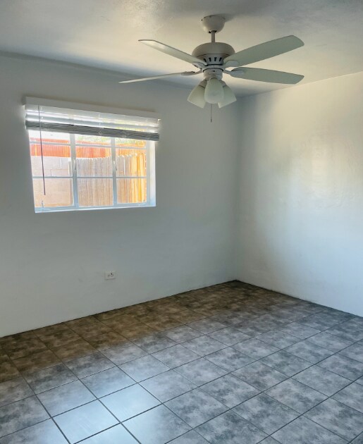 Building Photo - Expansive Elegant and Modern Stunning 3 Bedroom 2 Bath Townhome