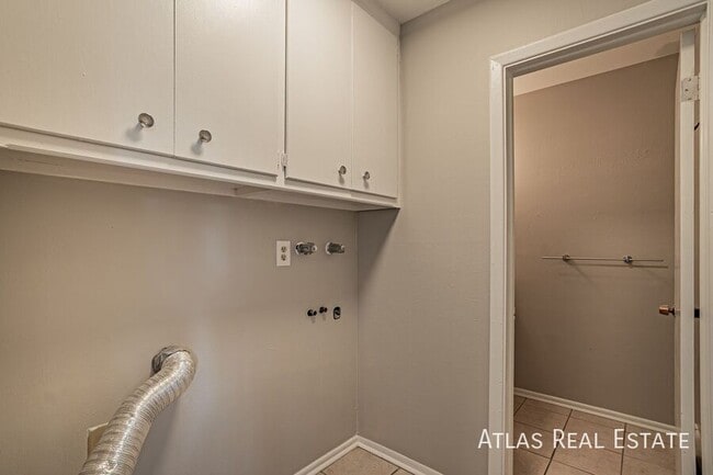 Building Photo - 9462 W 65th Ave