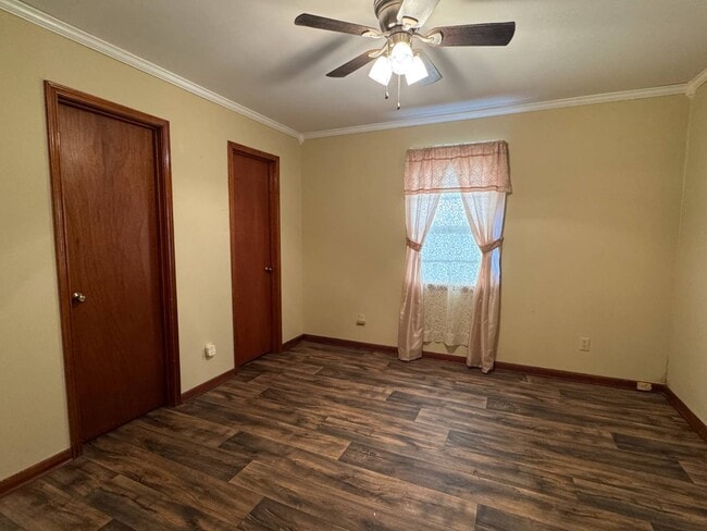 Building Photo - 529 Terrebonne St