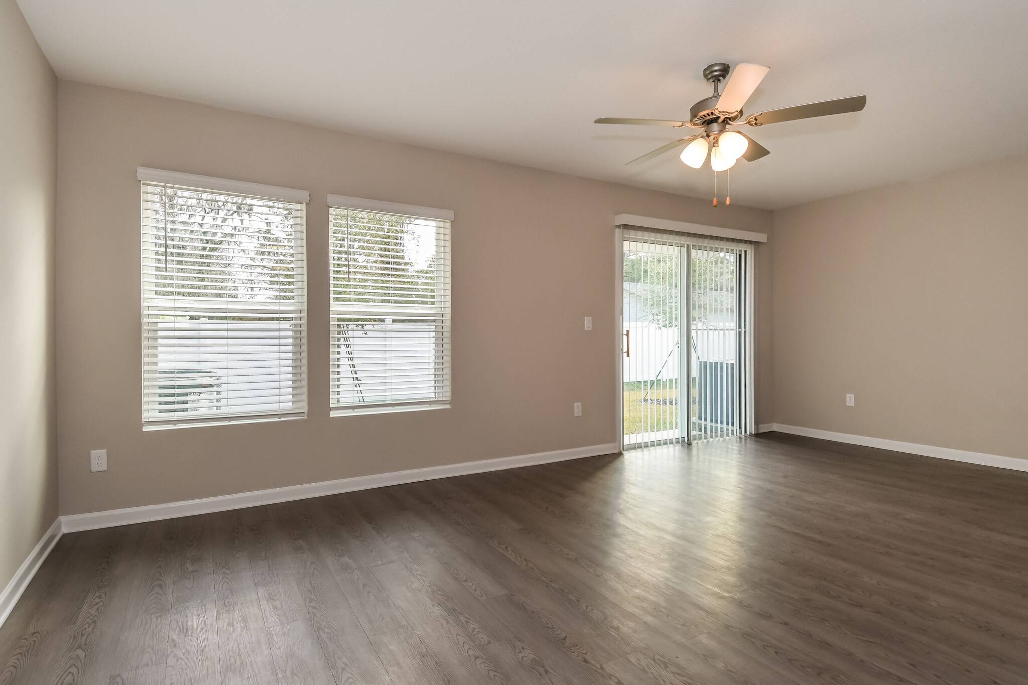 Building Photo - 12719 Camden Rd