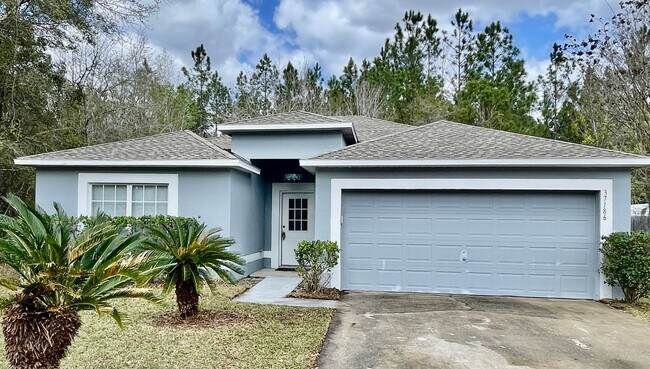 Building Photo - 37186 Southern Glen Way