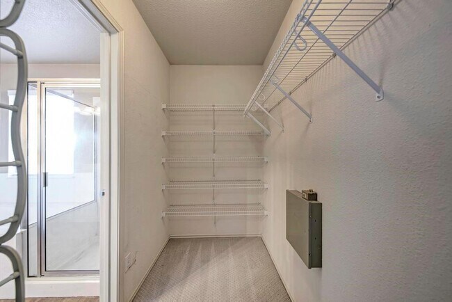 Building Photo - 15005 Donna Jane Loop