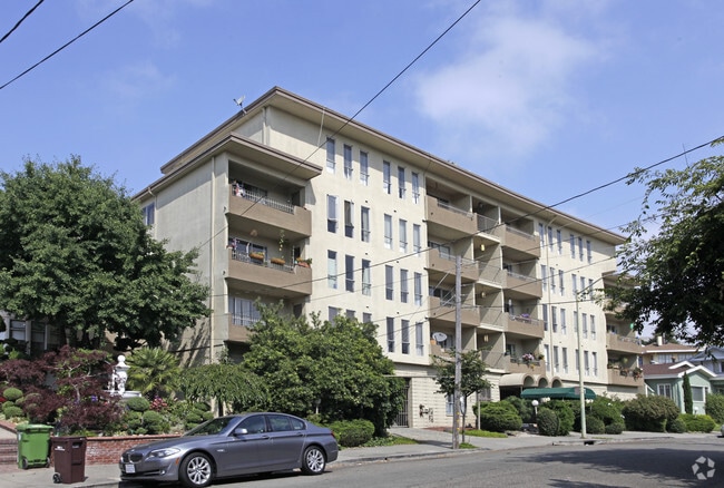 Building Photo - Perkins Ambassador