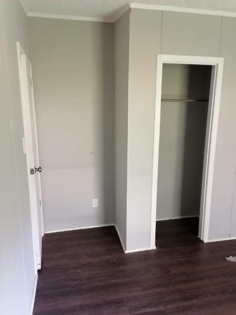 Building Photo - 710 Lowland Dairy Rd