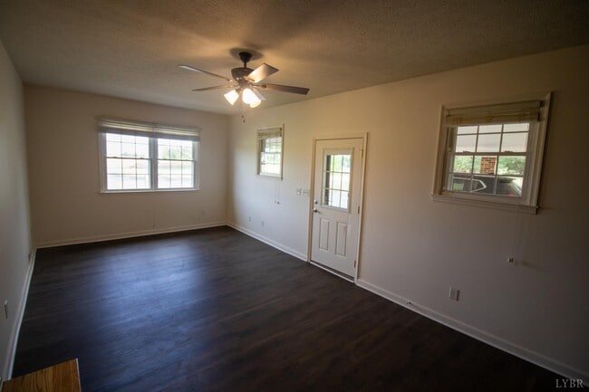 Building Photo - 1777 Clover Rd