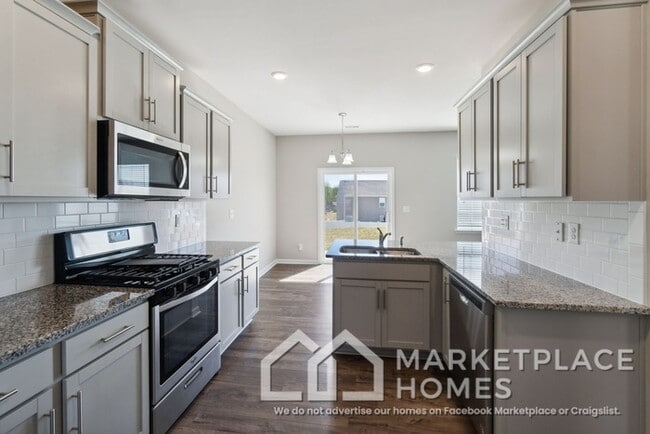 Building Photo - 9936 Brawley Ln