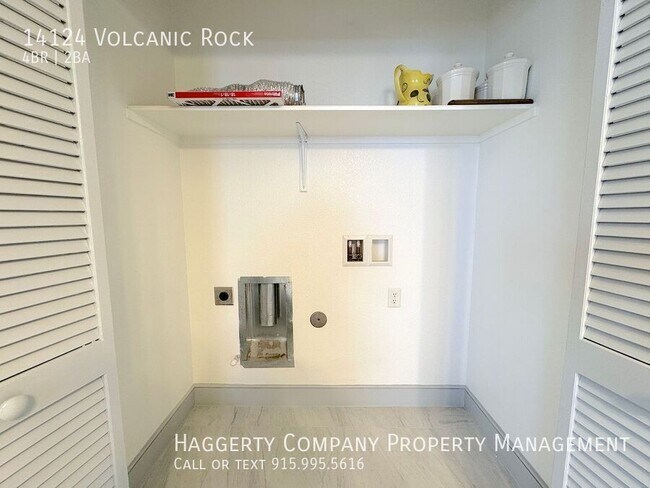 Building Photo - 14124 Volcanic Rock Dr