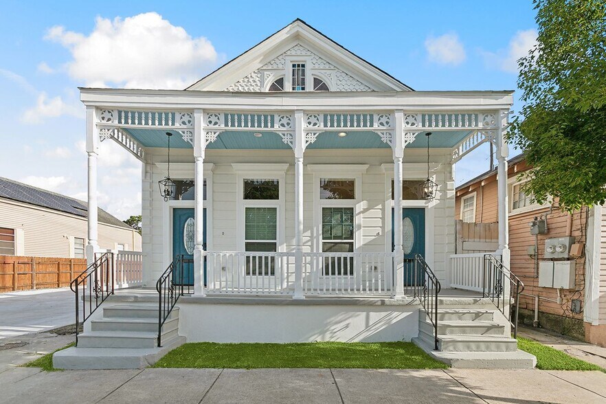 Primary Photo - 2548 N Galvez St