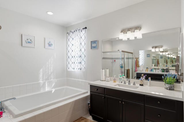 Building Photo - 2406 Nicklaus St