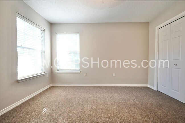 Building Photo - 391 Brookwood Blvd