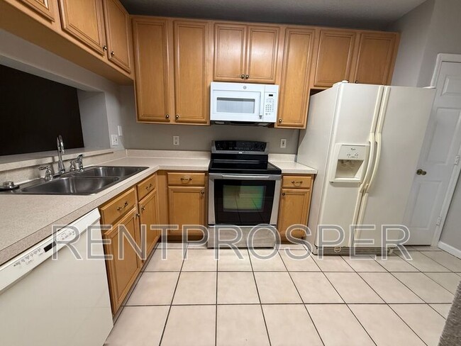 Building Photo - 2901 Woodlands Park Ct