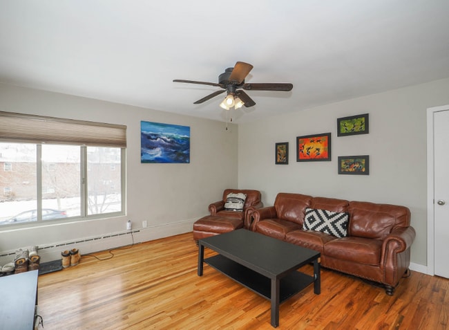 Building Photo - 2685 S Highland Dr