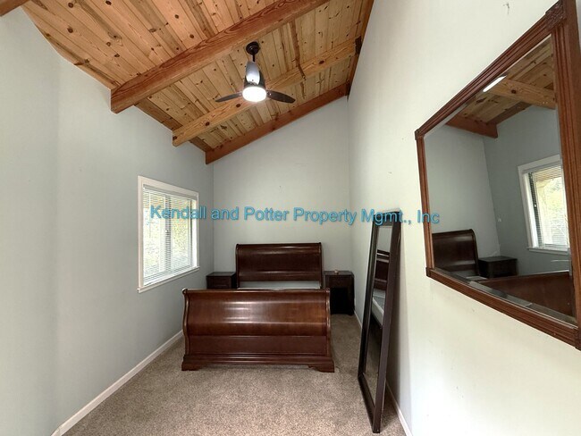 Building Photo - Sunny Redwood Retreat, Ideally Located, Built in 2018 – Flexible 1–2 Bedroom, 1 Bath