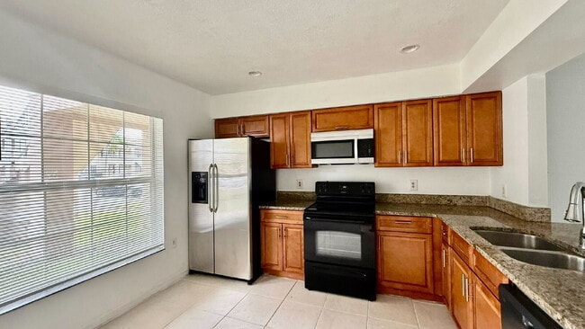 Building Photo - 13312 Fairway Glen Dr