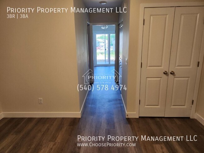 Building Photo - 2500 Millwood Loop