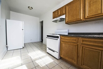 Building Photo - 8000 S Drexel