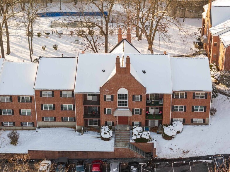 Building Photo - 5 Louisburg Sq