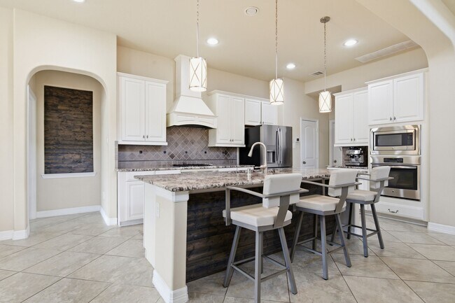 Building Photo - 24534 Jenns Creek Ct