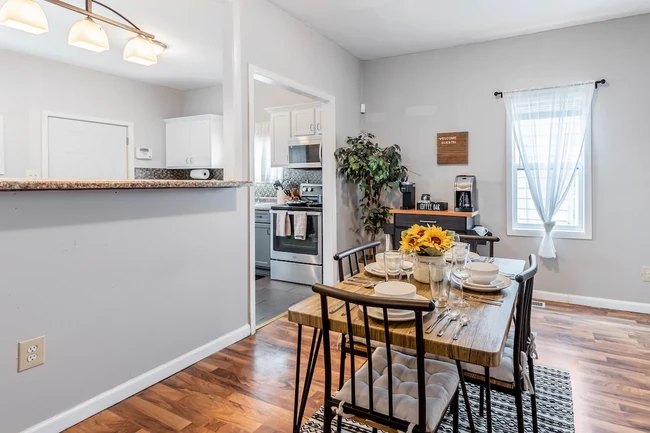 Dining Room - 1805 Southeastern Ave