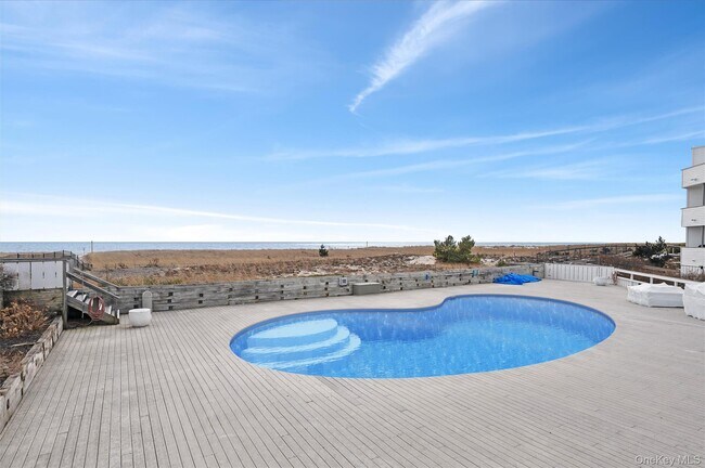 Building Photo - 259 Dune Rd