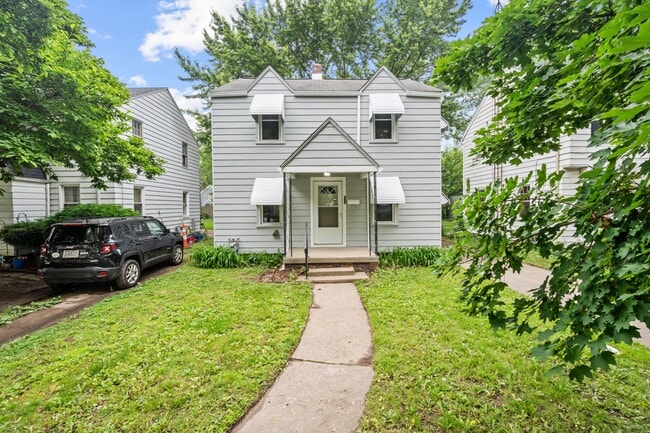 Building Photo - 757 Durango Dr