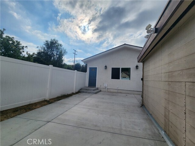 Building Photo - 6227 Orion Ave
