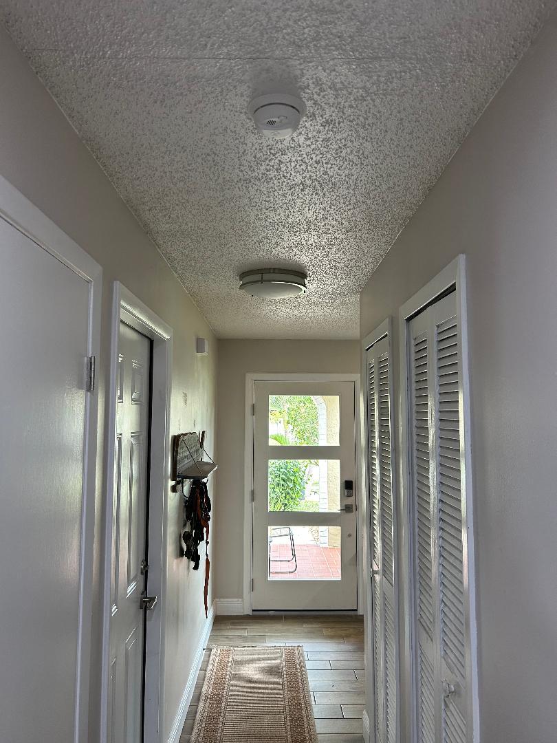 Building Photo - 833 Berkshire Dr