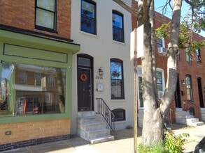 Building Photo - 2614 Fleet St