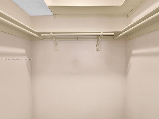 Building Photo - 5102 NW 36th St