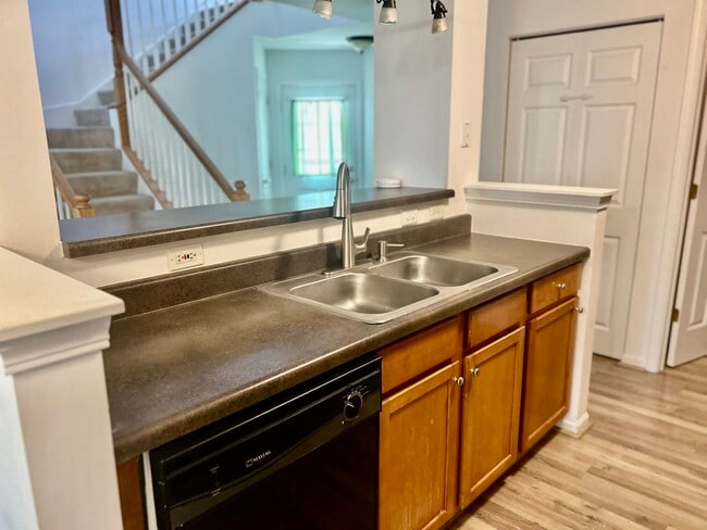 Building Photo - 2375 Stoughton Cir