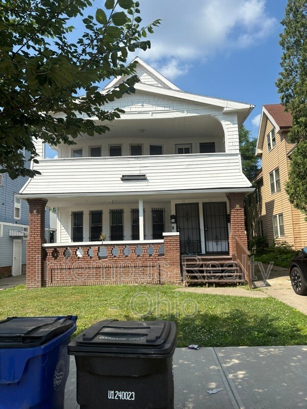 Building Photo - 942 Eddy Rd