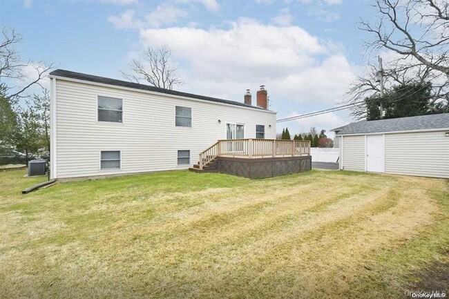 Building Photo - 6 Patricia St