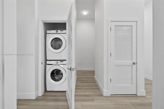 Building Photo - 101 Diplomat Pkwy