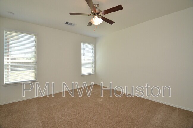 Building Photo - 5602 Tabula Rasa Dr