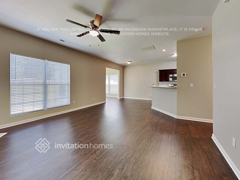 Building Photo - 8029 Hill-N-Dale Dr