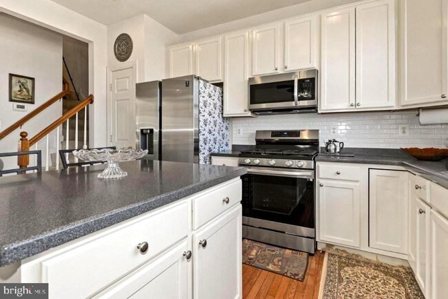 Building Photo - 8116 Rainwater Cir