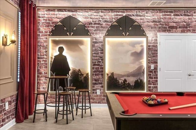 Building Photo - 9052 Sommerset Hills Dr